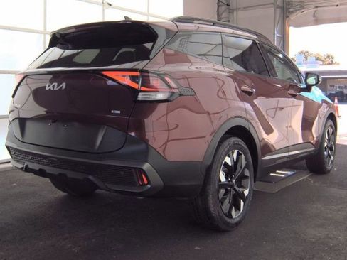 Certified 2024 Kia Sportage X-Line w/ X-Line Premium Package image 3