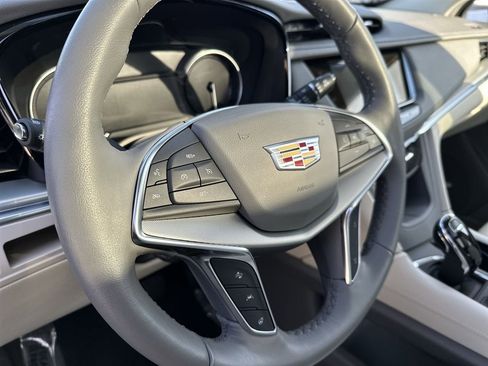 Certified 2023 Cadillac XT5 Premium Luxury image 14