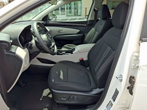 Certified 2023 Hyundai Tucson SEL AWD/4WD image 16