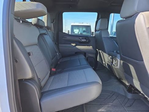 Used 2023 Chevrolet Silverado 1500 ZR2 w/ Technology Package image 15