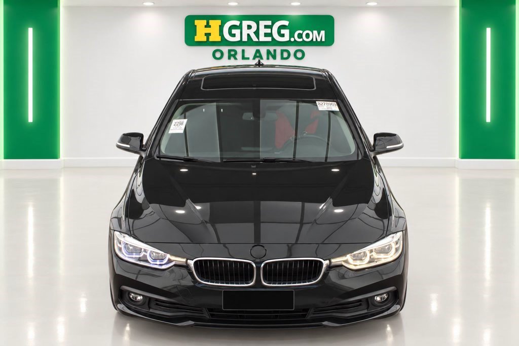 Used 2018 BMW 320i Sedan RWD image 7