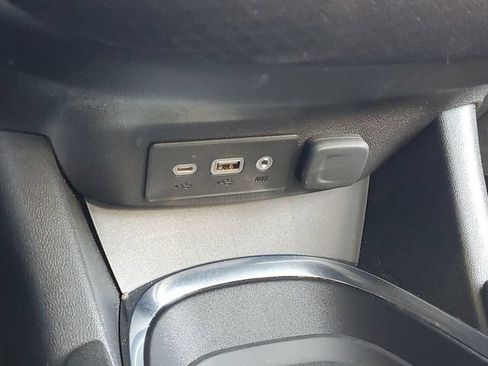 Used 2021 Chevrolet Malibu LT FWD image 23