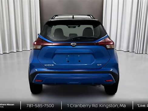 Used 2024 Nissan Kicks SR w/ SR Premium Package image 6