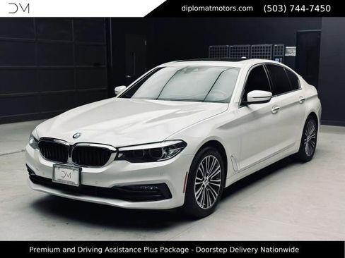 Used 2018 BMW 540i RWD image 1