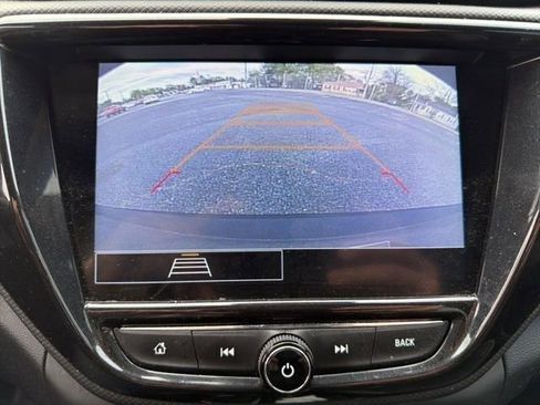 Used 2023 Chevrolet TrailBlazer RS w/ Sun and Liftgate Package image 12