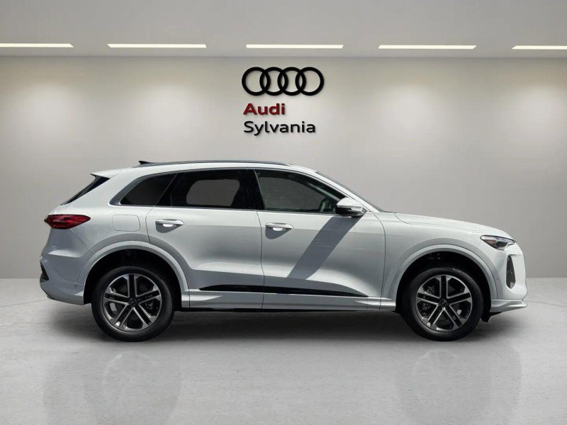 New 2026 Audi Q5 Premium Plus AWD/4WD image 4
