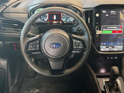 Used 2025 Subaru Forester Touring image 13