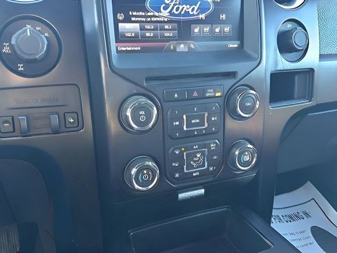 Used 2014 Ford F150 FX4 w/ Equipment Group 402A Luxury AWD/4WD image 26