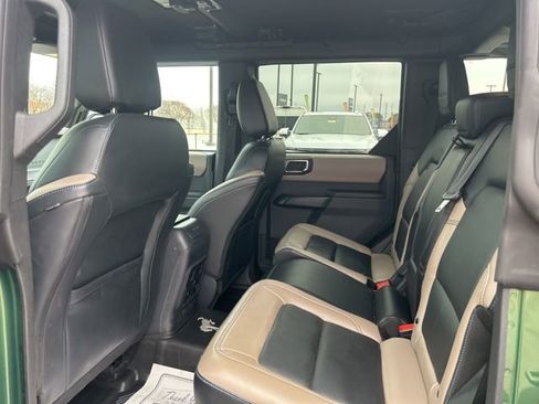 Used 2024 Ford Bronco Wildtrak image 28