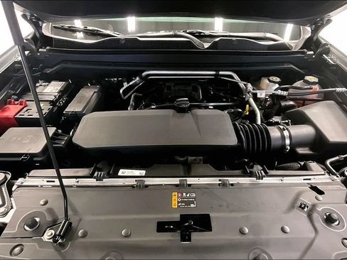 New 2026 Chevrolet Colorado Trail Boss AWD/4WD image 12