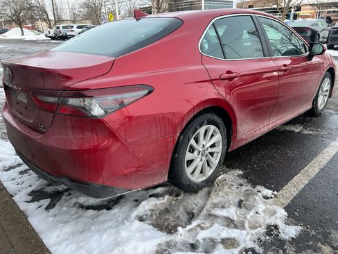 Used 2023 Toyota Camry LE w/ Convenience Package image 7