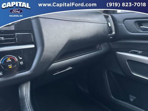 Used 2022 Nissan Pathfinder Platinum w/ Cargo Package image 27