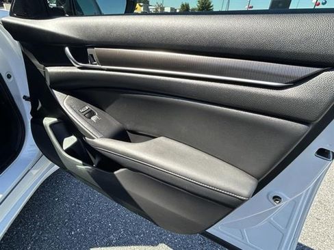 Used 2021 Honda Accord Sport image 22