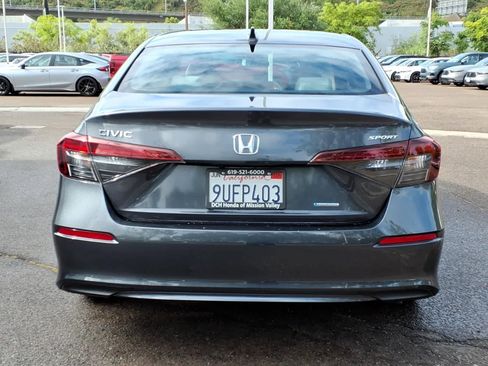 Certified 2025 Honda Civic Sport image 5
