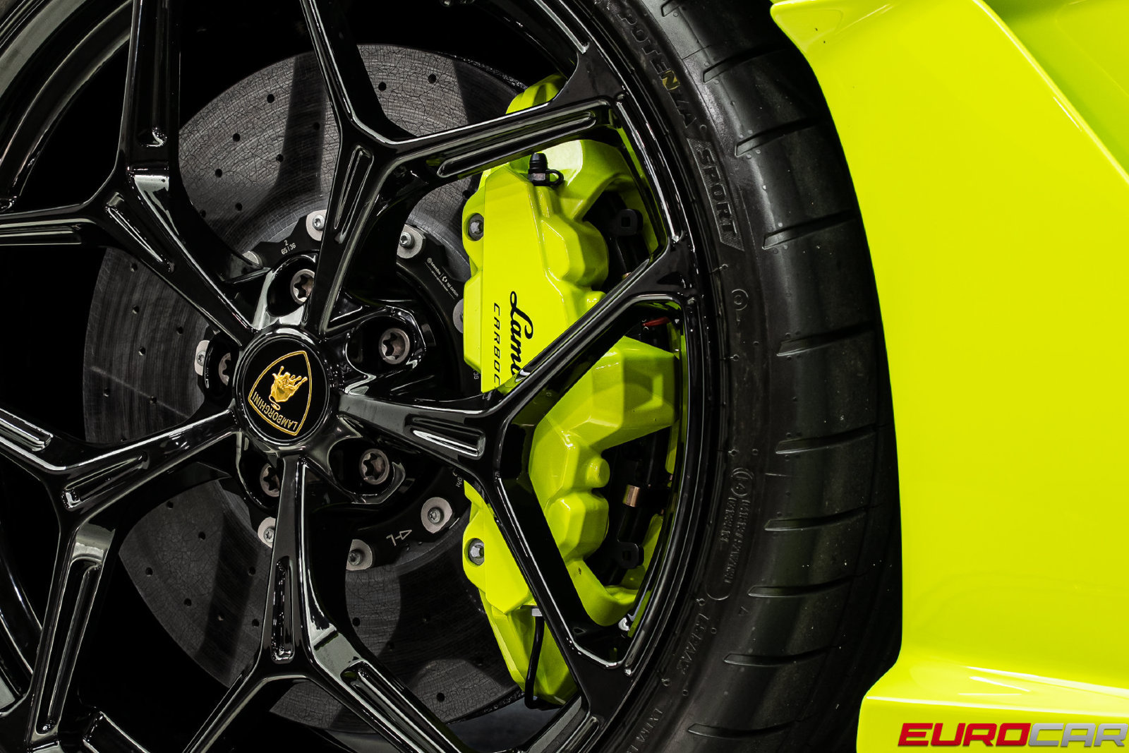 Used 2025 Lamborghini Revuelto AWD/4WD image 29