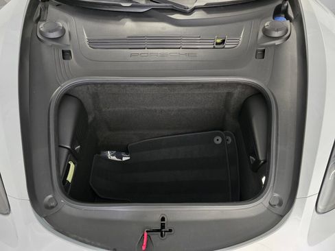 Certified 2025 Porsche 718 Boxster S RWD image 12