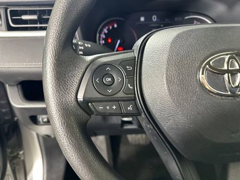 Used 2023 Toyota RAV4 LE image 15