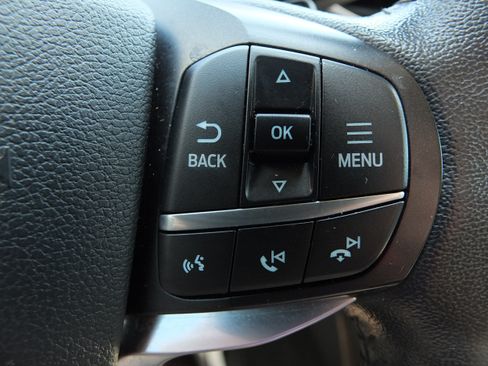 Used 2020 Ford Explorer Limited RWD image 23
