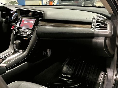 Used 2019 Honda Civic EX image 13