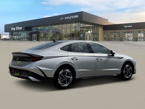 New 2026 Hyundai Sonata SEL FWD image 8