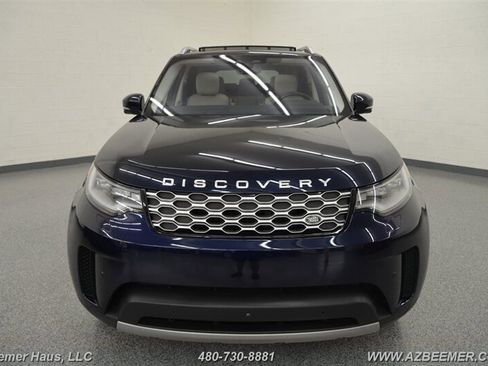 Used 2022 Land Rover Discovery S image 5