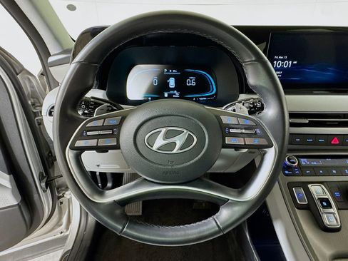 Used 2025 Hyundai Palisade SEL FWD image 9
