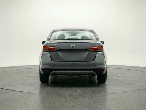 Used 2025 Nissan Versa SV image 7