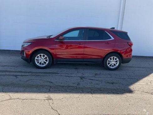 Used 2023 Chevrolet Equinox LT image 30