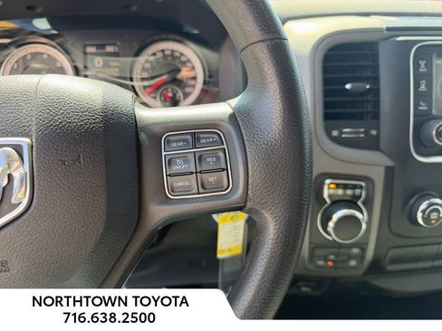 Used 2018 RAM 1500 Express w/ Express Value Package AWD/4WD image 22