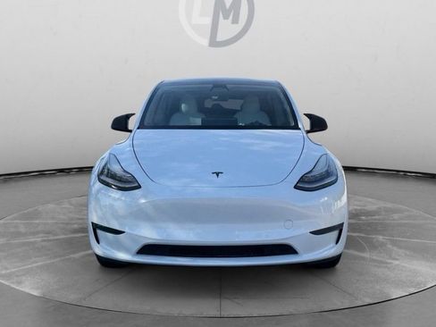 Used 2020 Tesla Model Y Performance image 8