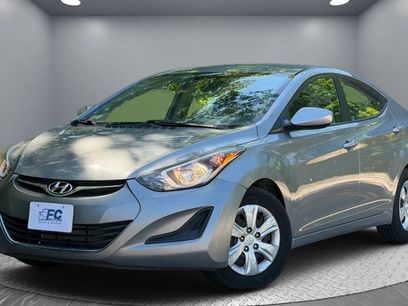 Used 2016 Hyundai Elantra SE