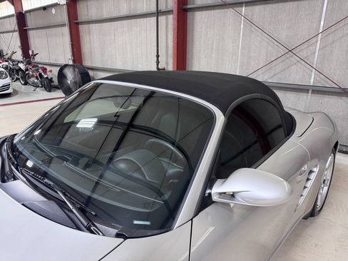 Used 2006 Porsche Boxster S RWD image 28