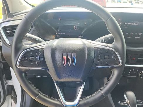 Used 2025 Buick Encore GX Preferred FWD image 36