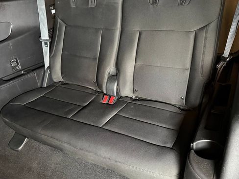 Used 2020 Ford Explorer XLT image 22