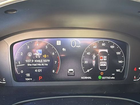 Used 2022 Honda Civic Sport Touring image 9