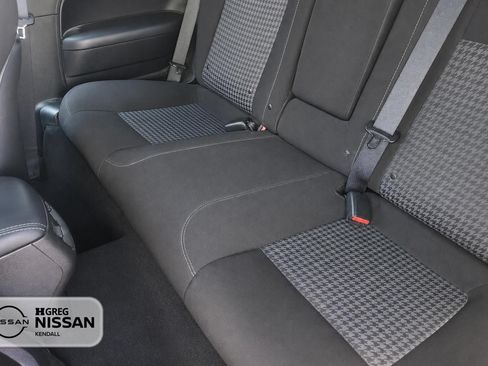 Used 2020 Dodge Challenger R/T Scat Pack RWD image 12