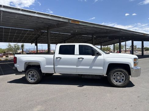 Used 2015 Chevrolet Silverado 3500 W/T AWD/4WD image 13