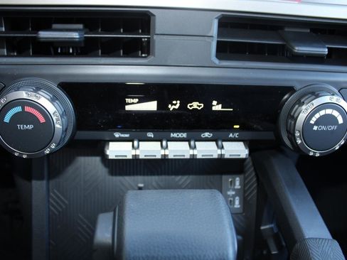 Used 2025 Toyota Tacoma SR5 image 19