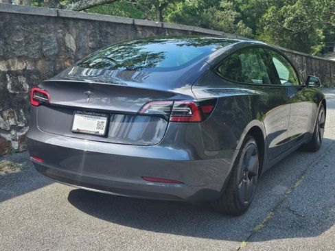 Used 2023 Tesla Model 3 Standard Range RWD image 10