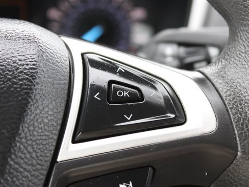 Used 2014 Ford Fusion SE FWD image 29