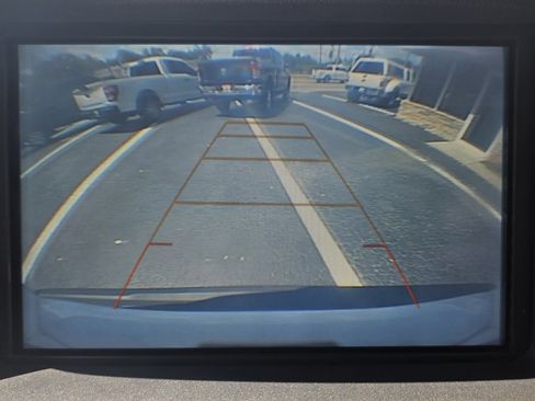 Used 2018 Chevrolet Tahoe LT RWD image 27
