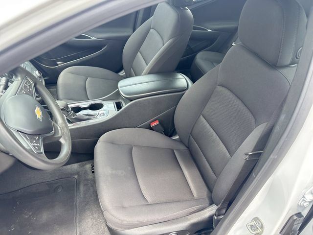 Used 2024 Chevrolet Malibu LT FWD image 11