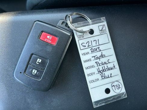 Used 2013 Toyota Prius C image 35