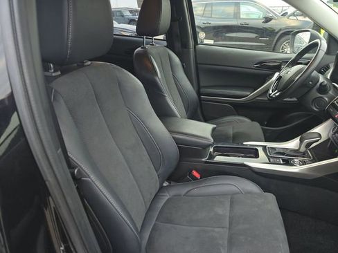 Used 2024 Mitsubishi Eclipse Cross SE image 12