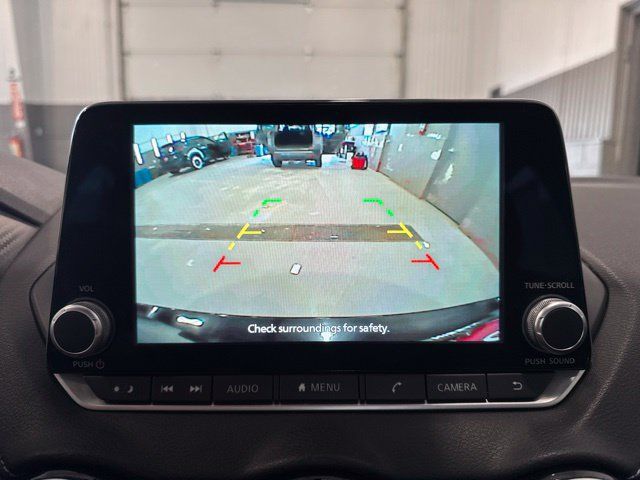 Used 2024 Nissan Sentra SV FWD image 26