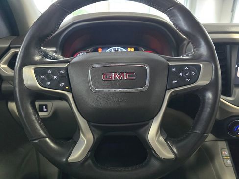 Used 2019 GMC Acadia Denali w/ Technology Package image 28