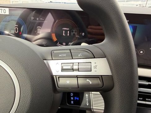 New 2026 Hyundai Tucson Blue SE AWD/4WD image 11