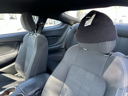 Used 2020 Ford Mustang Coupe image 12