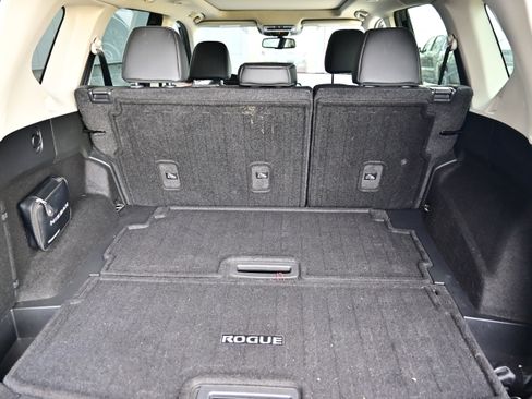 Certified 2023 Nissan Rogue SL AWD/4WD image 12