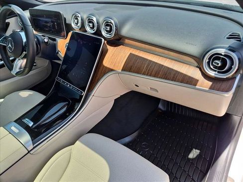 Used 2023 Mercedes-Benz C 300 Sedan image 23